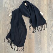 Linen Oblong Fringed End Scarf in Black