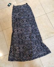 Kendall & Kyle Maxi Dress NWT $40 Sz Small