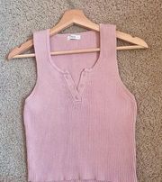 pink tank top