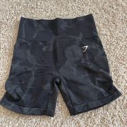 biker shorts