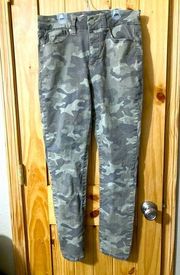 Seven 7 size 10 almost new stretchy camouflage skinny jeans