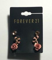 Forever 21 Fashion Jewelry Bow and Flower Earring Set