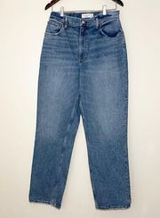 Abercrombie & Fitch  The 90’s Straight Curve Love Jeans