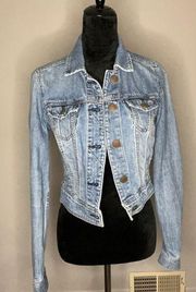 American Eagle  outfitters cropped jean jacket size small