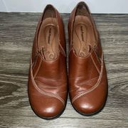 Hush Puppies size 7.5 brown slip on comfort shoes