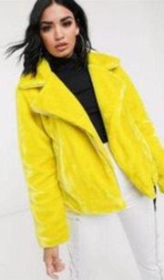 Juicy Couture Black Label Yellow Faux Fur Short Zip Up Jacket Size Large