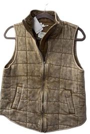 NWT WOMENS CAMEL SLEEVELESS OUILTED VEST
SIZE PETITE MED