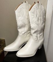 Women's Western Embroidered Cowboy Boots