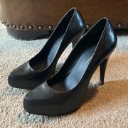 Michael Shannon Black Leather Pumps size 8