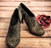 Antonio Melani Ankle Booties Leopard Print Size 6.5.   B54