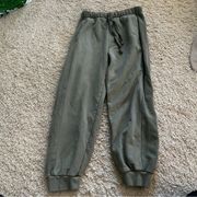 aerie army green sweatpants size medium