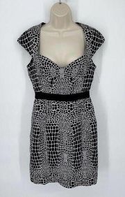 Betsey Johnson NEW Snake Print Lined Dress Sz 6 Black White Sweetheart Neckline