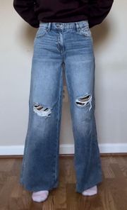 Low Rise Baggy Cut Jeans