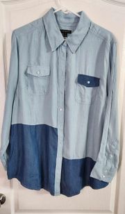 Women’s Color Block Button Up Size 18.  2135