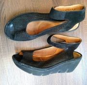 Suede Wedge Sandals Size 7