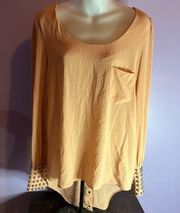 𝅺DOUBLE Zero Orange Rear Snap Long Sleeve Blouse Size Medium