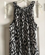 NWOT Kenar Black & White Aztec Blouse, Sexy Neck