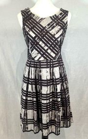 vintage brown and white cotton dress size medium