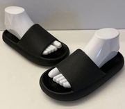 Womens Black Slip On Open Toe Pillow Cloud Slides Sandals -9  Gently used and in good condition, size 9. Only wear is the BCBG logo is fading because it’s where the heel goes.