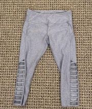 LIGHT GRAY  CAPRI LEGGINGS!