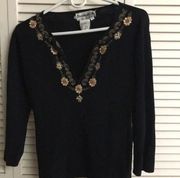 joseph A  ladies blouse size  M