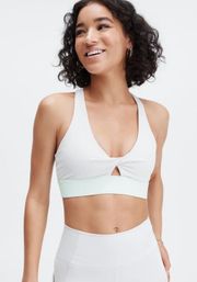 Oasis Twist Sports Bra