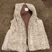 Altard State Hooded Furry Vest Medium 