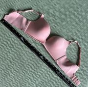 NWT  Pink Seamless Pushup Bra /Size S / 34B