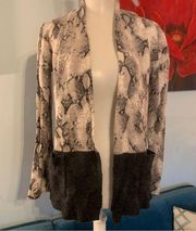 Magaschoni cashmere women’s cardigan Sweater Size L Large Snake Print
