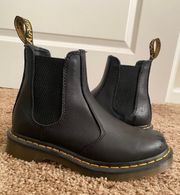 Doc Martens Chelsea Boots