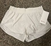 Hotty Hot Short 2.5”