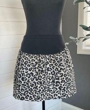 Body by Victoria (Victoria’s Secret) Mini Skirt Leopard Print / Size 6