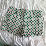 NWT  Shelby Scallop Shorts in Pink and Green