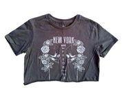 Vans New York Skulls Black Crop Top Size small