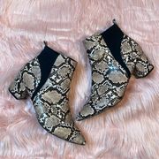 Lulus Woman’s Heeled Snakeskin Booties Size 11