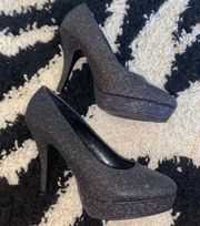 Kenneth Cole Reaction Black Glitter Heels Size 8