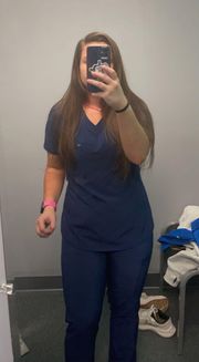 navy scrubs 