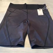 Good American bike short size 3