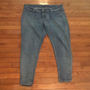 Mid Rise Jeggings Medium Wash