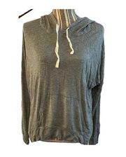 Heart & Hips Gray Hooded Long Sleeve Lightweight Pullover Shirt Women Sz M