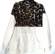 Animal Print Quarter Zip Pullover Women’s Medium