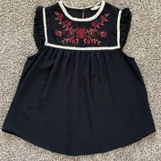 E hanger M | black embroidered top size medium