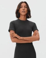 Everlane Ribbed Seamless Crop Shirt Top