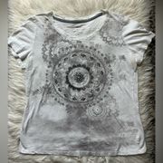 100% cotton graphic T-shirt