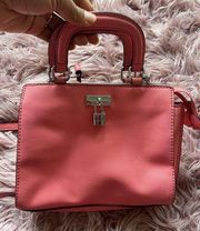 GUESS Satchel / Crossbody Bag