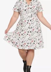 NWT Hot Topic Outlander Floral Button-Front Dress size 18/20