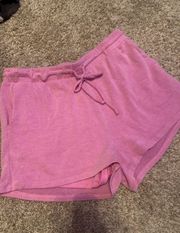 pink shorts