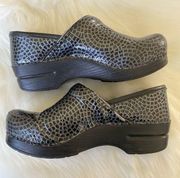 Dansko Pro Black Mosaic Clog Shoes Size 7