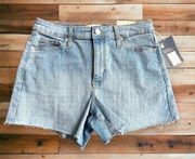 4” women’s denim jean shorts size 4