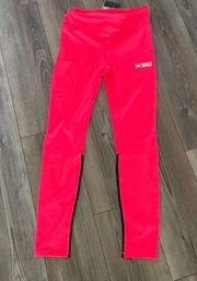 The North Face movement Tights in Brilliant Coral Black size M